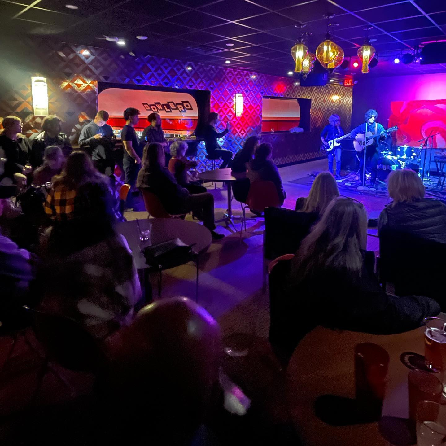 Bowlero Lanes & Lounge, Royal Oak, MI - Booking Information & Music ...