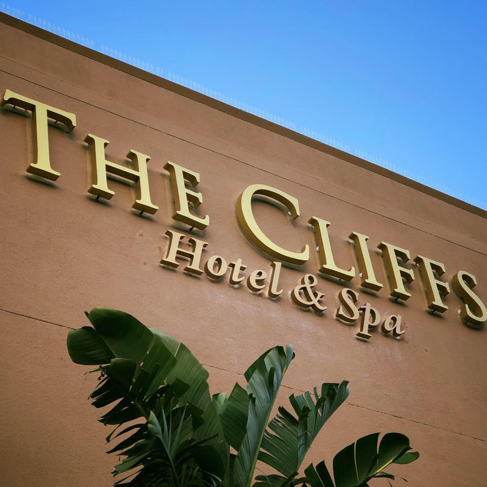 the cliffs hotel pismo beach