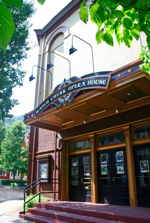 mauch chunk opera house concert schedule